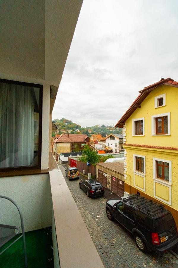 Ardor Apt - Bright And Secluded Apartment In The Heart Of Old Town Брашов Екстериор снимка