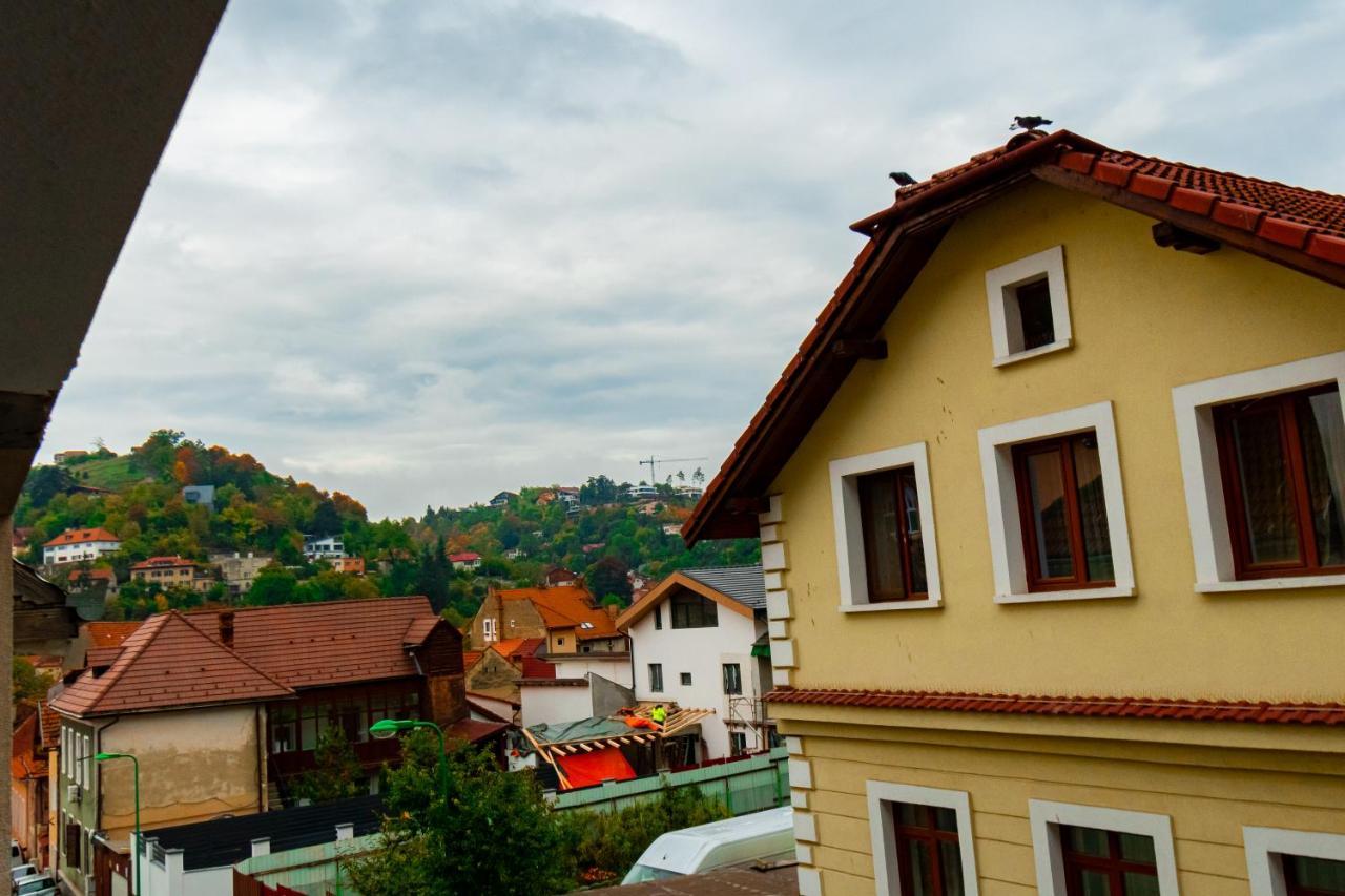 Ardor Apt - Bright And Secluded Apartment In The Heart Of Old Town Брашов Екстериор снимка